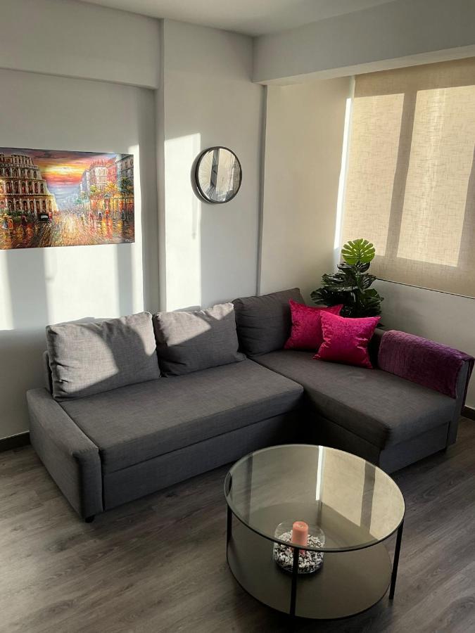 Ayala Apartamento Malaga Luaran gambar