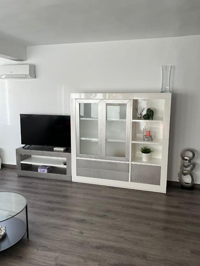 Ayala Apartamento Malaga Luaran gambar