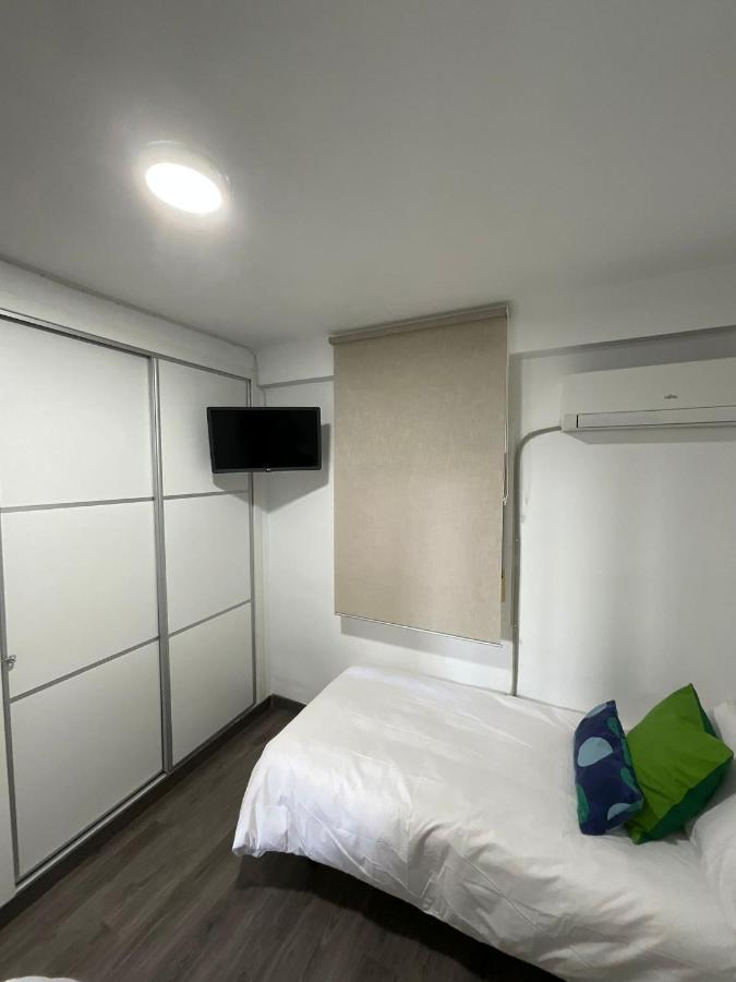 Ayala Apartamento Malaga Luaran gambar